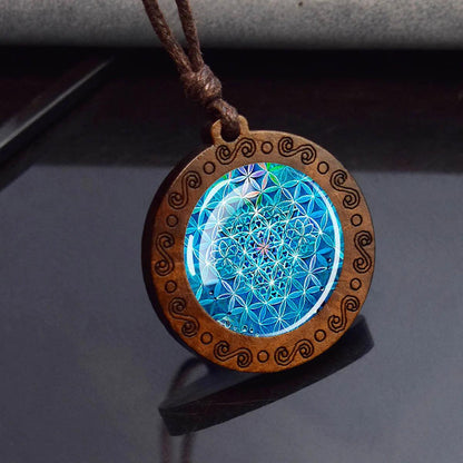 Collier Mandala Sri Yantra en Verre et Bois - Géométrie Sacrée et Bijou Spirituel - Variante