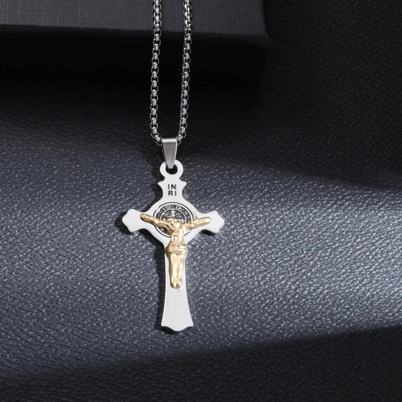 Collier Croix Inversée - Pendentif en Acier Inoxydable pour Pouvoir Spirituel et Mystique - Variante