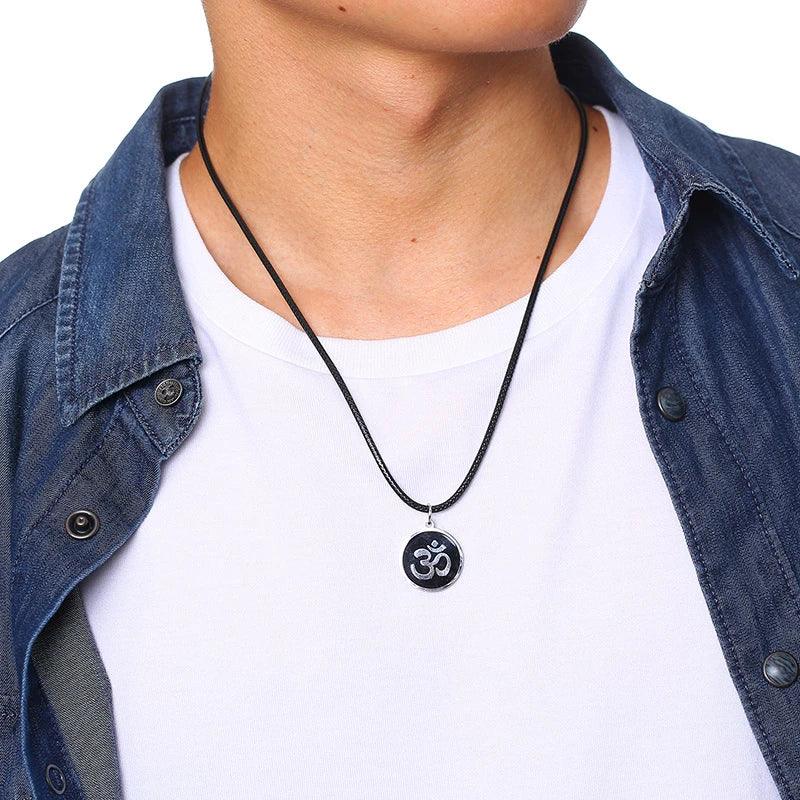 Collier Rond OM - Pendentif Ajustable Yoga et Bijou Spirituel pour Hommes