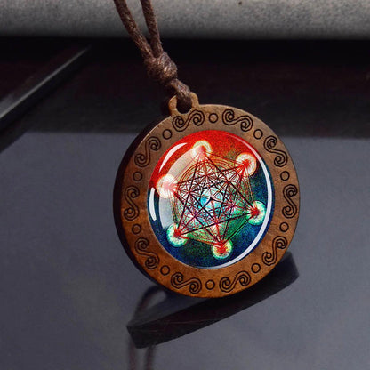 Collier Mandala Sri Yantra en Verre et Bois - Géométrie Sacrée et Bijou Spirituel - Variante