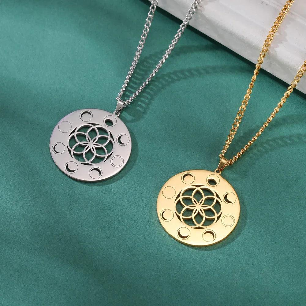 Collier Phase de Lune - Pendentif Géométrie Sacrée et Amulette Wiccan en Acier Inoxydable