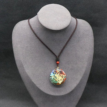 Collier Orgone 7 Chakras - Pendentif Géométrie Sacrée pour Protection Énergétique et Guérison Spirituelle