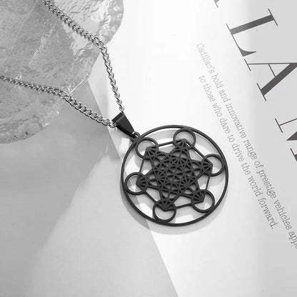 Collier Fleur de Vie et Chakra - Pendentif Spirituel en Acier Inoxydable et Géométrie Sacrée - Variante