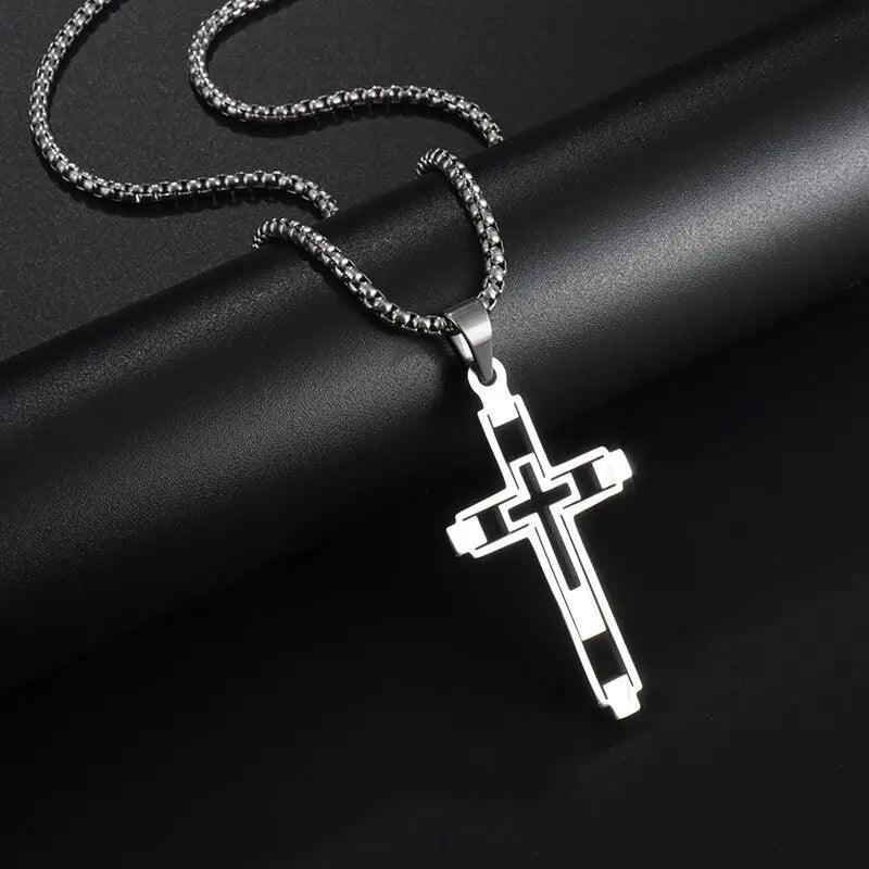 Collier Croix Inversée - Pendentif en Acier Inoxydable pour Pouvoir Spirituel et Mystique - Variante