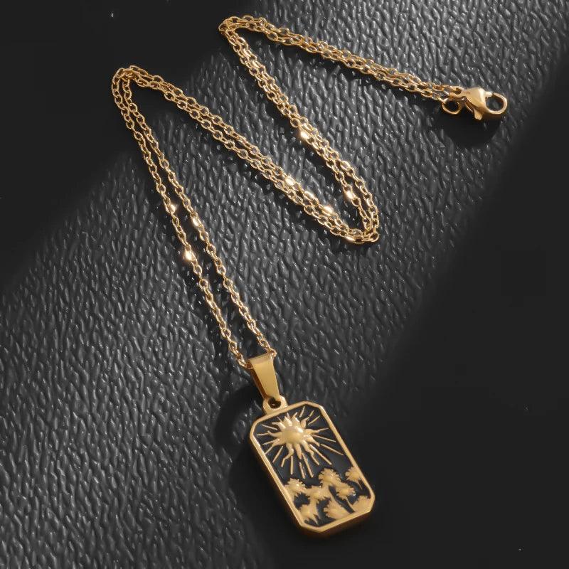 Collier Carte de Tarot en Acier Inoxydable - Pendentif Étoile et Soleil pour Femme