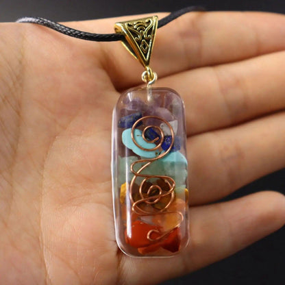 Pendentif en Cristal d’Énergie - Amulette Spirituelle pour Guérison Reiki et Méditation