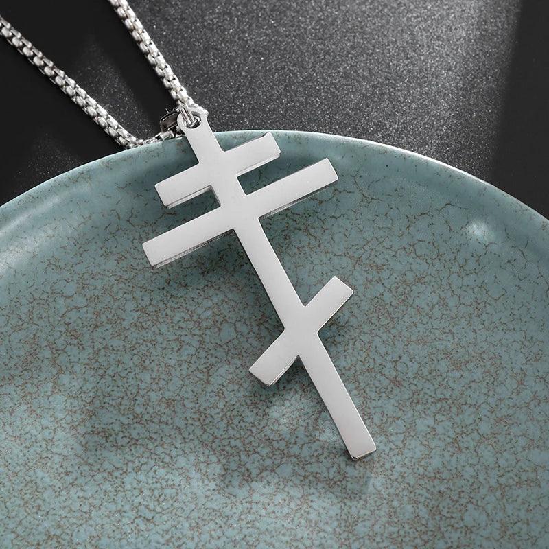 Collier Croix Inversée - Pendentif en Acier Inoxydable pour Pouvoir Spirituel et Mystique - Variante