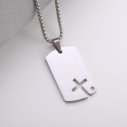 Collier Croix Inversée - Pendentif en Acier Inoxydable pour Pouvoir Spirituel et Mystique - Variante